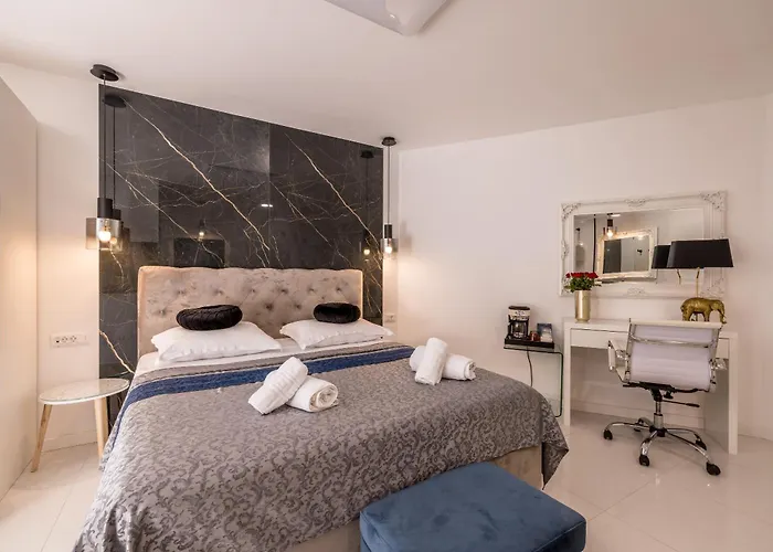 Luxury Apartment